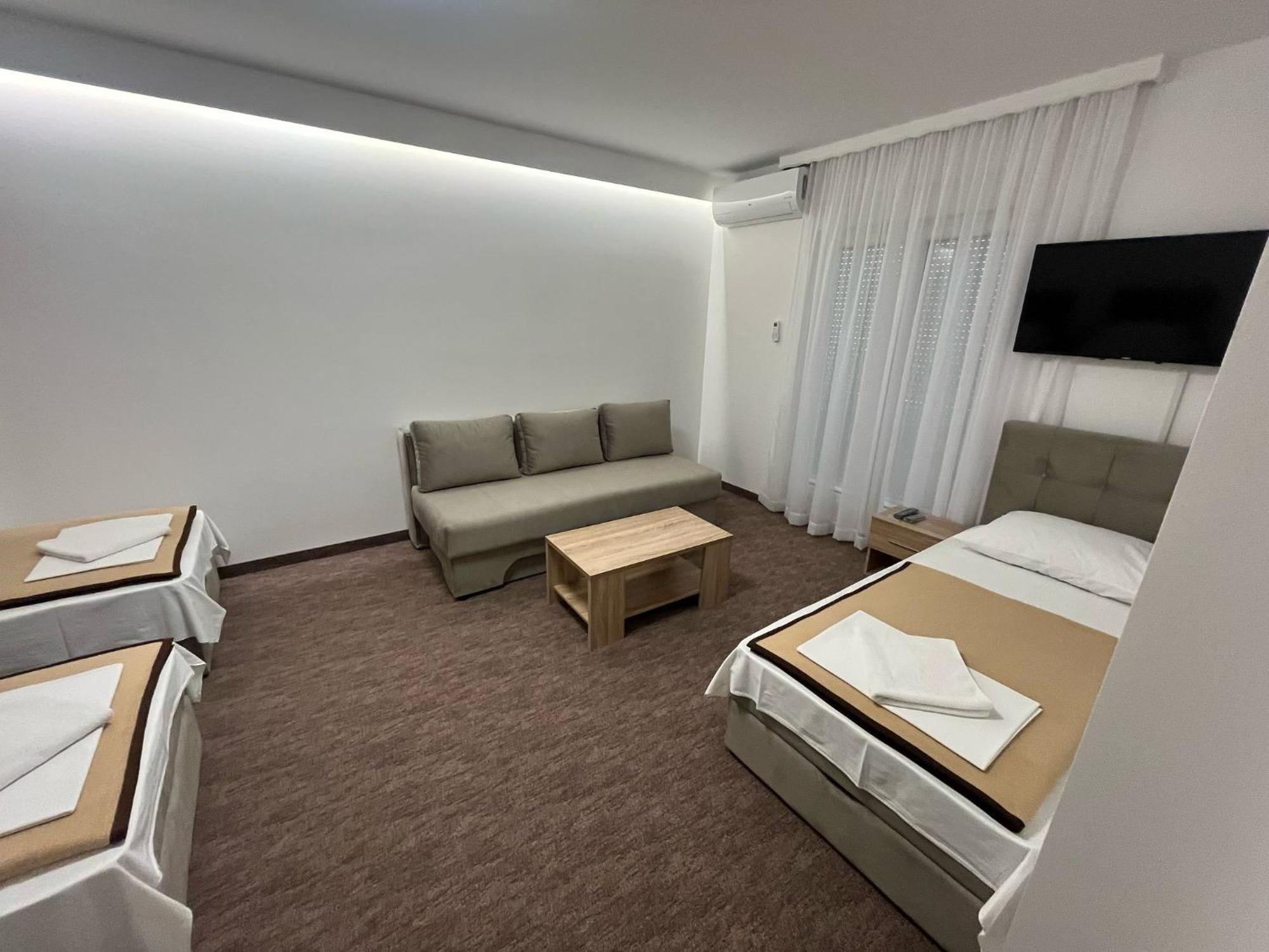 Motel Aura Мостар Екстер'єр фото