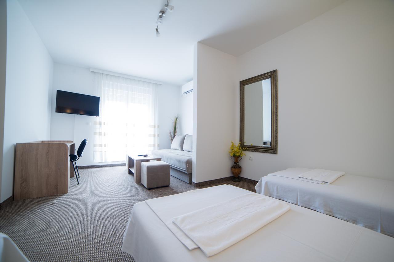 Motel Aura Мостар Екстер'єр фото
