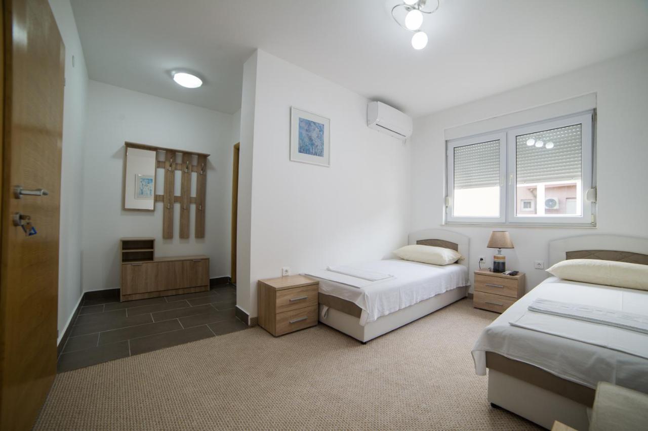 Motel Aura Мостар Екстер'єр фото
